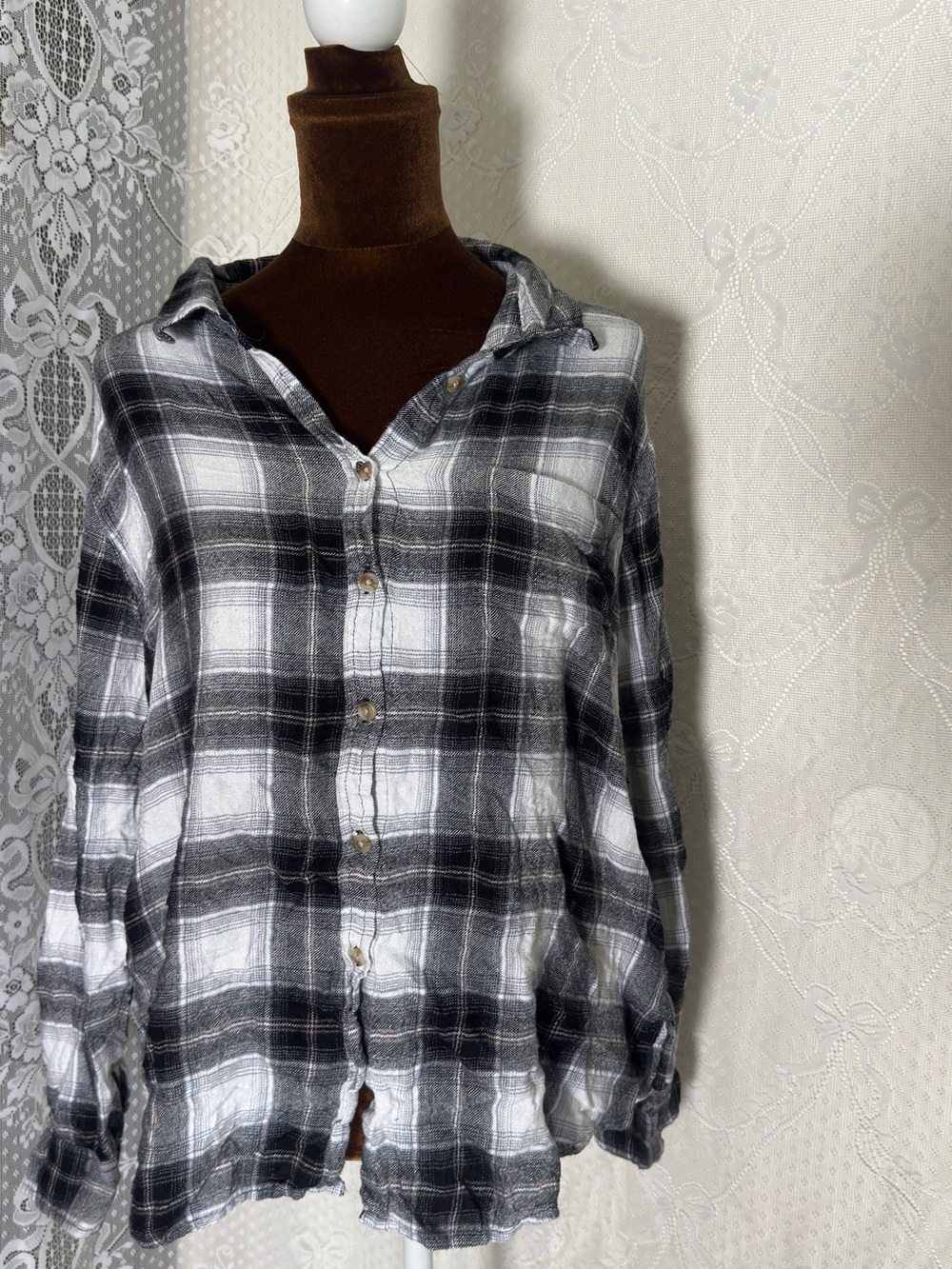 Lucky Brand Black and White Plaid Button-Down Shirt